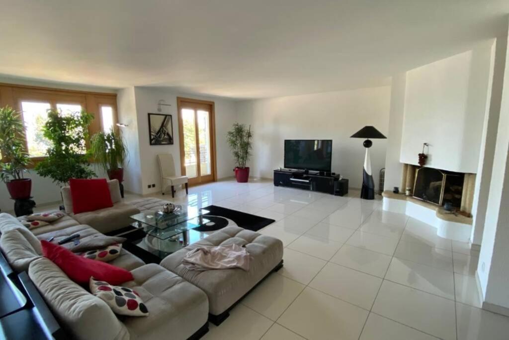 Appartement Magnifique T3 Face Au Wifi Et Parking *